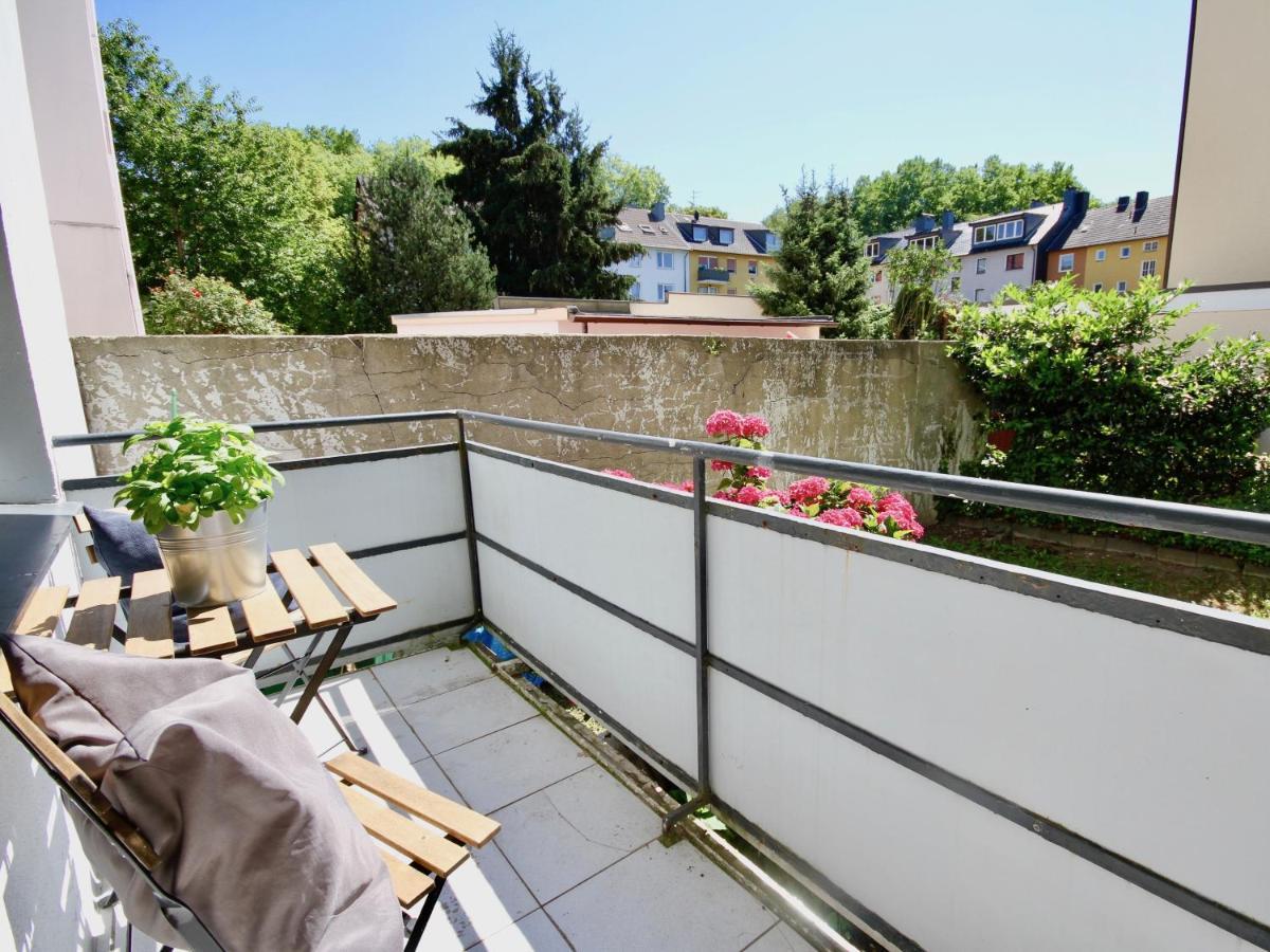 Apartmenthaus In Der Arnoldstrasse Bochum Exteriör bild